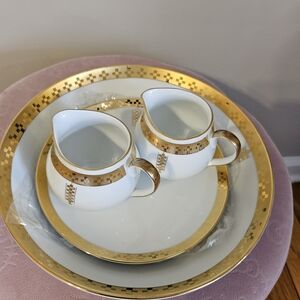 Elegant Gold and White Dinnerware Set